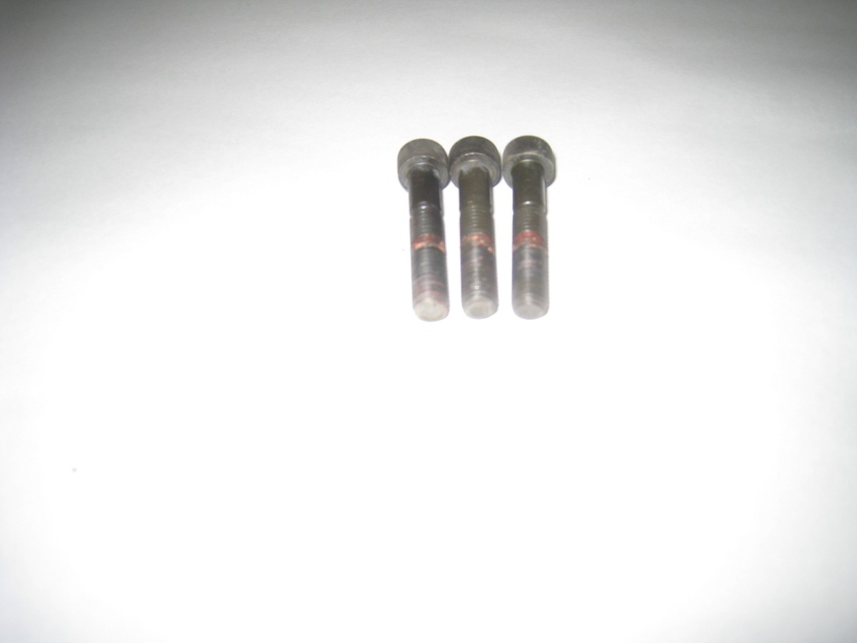 92 KAWASAKI NINJA ZX1100 C ZX11 STATOR BOLTS | eBay