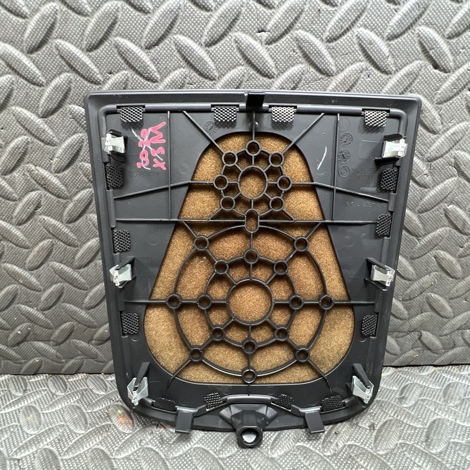 💥OEM 20182020 BMW X3M F97 G01 Black Center Speaker Grille Cover 5145