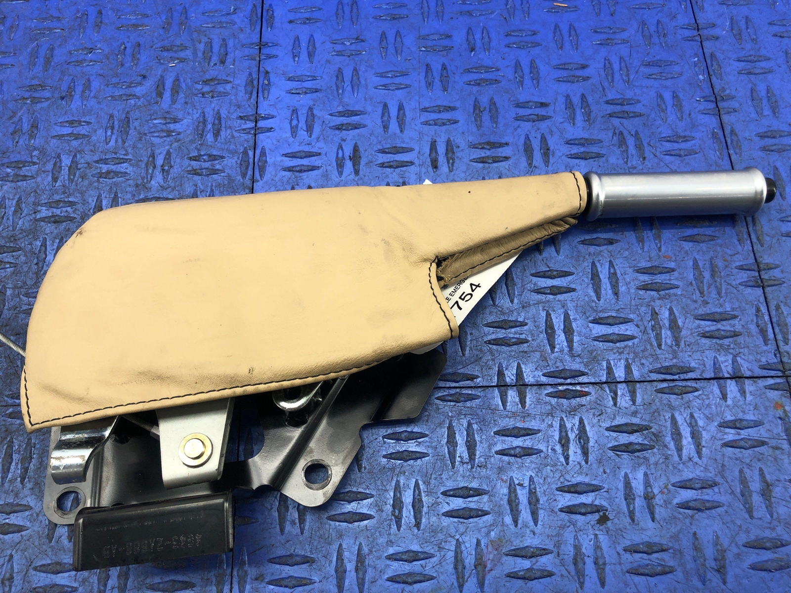 2006-2018 ASTON MARTIN VANTAGE V8 EMERGENCY HAND BRAKE BEIGE 4G43-8492-AA