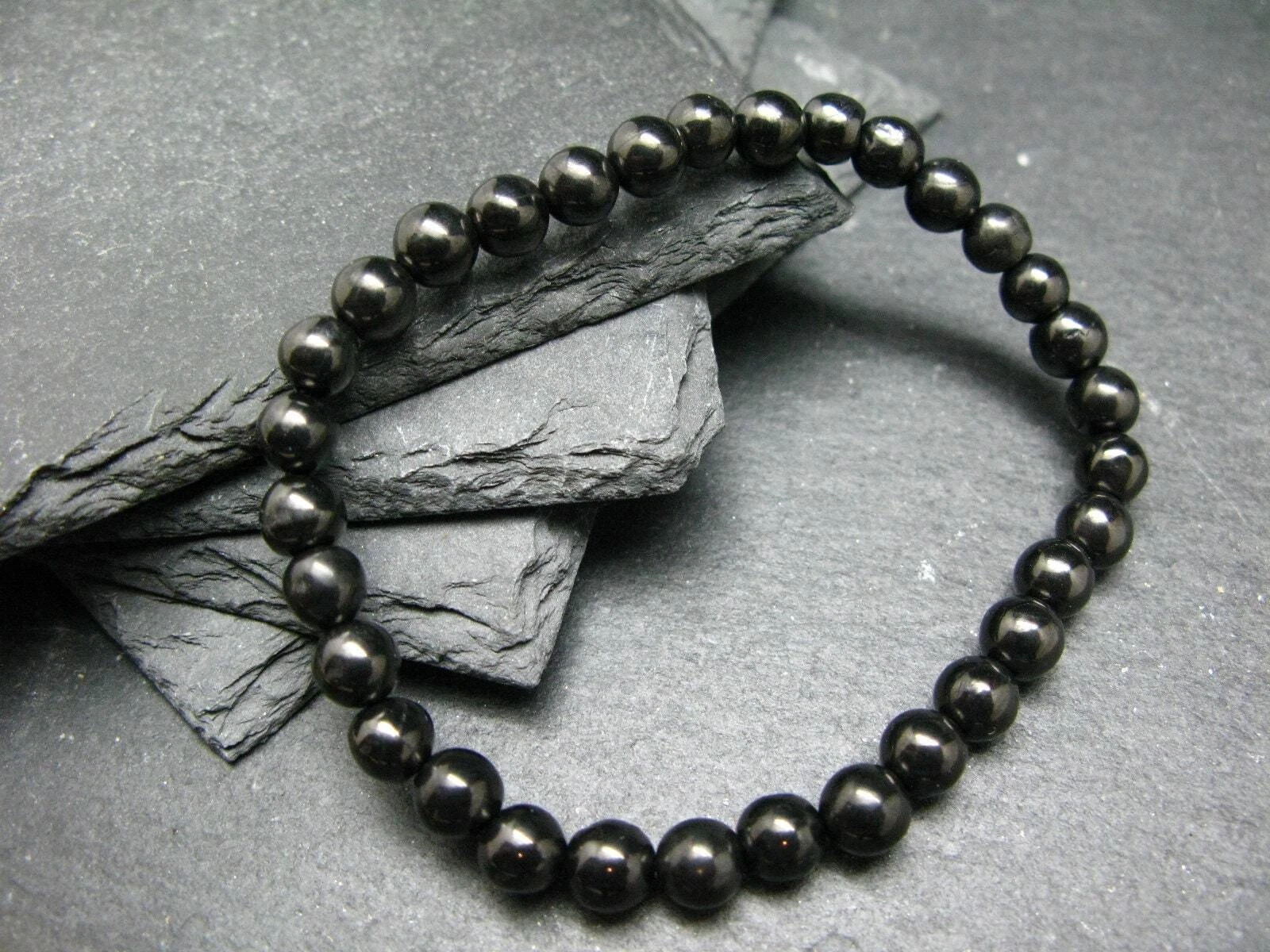Elite Noble Shungite Genuine Bracelet ~ 6mm Round Beads Elite Noble Shungite Genuine Bracelet ~ 6mm Round Beads