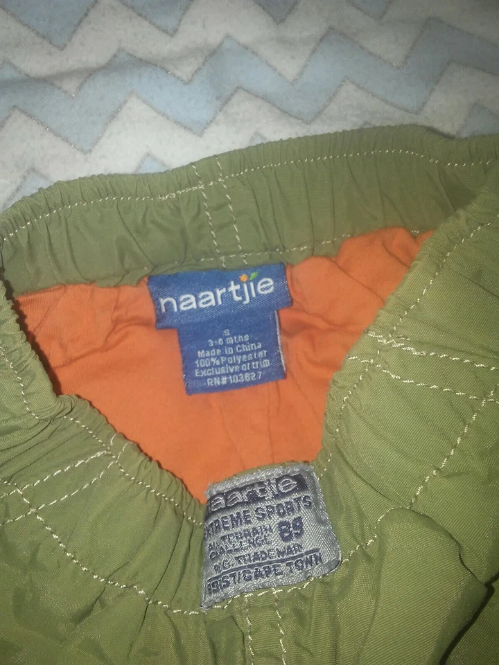 Naartjie Baby 男孩裤子 0-3mo 码,绿色雪地裤 — 第 2/4 张图片