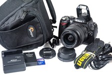 Nikon D40x 10.2MP DSLR Camera with AF-S 18-55mm Kit Lens Low Clicks C658