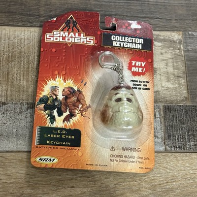 1998 SMALL SOLDIERS SLAMFIST L.E.D. Laser Eyes Keychain New