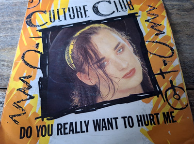 CULTURE CLUB - Do You Really Want To Hurt Me 7'' VINYL / VIRGIN - 104.708 / 1982