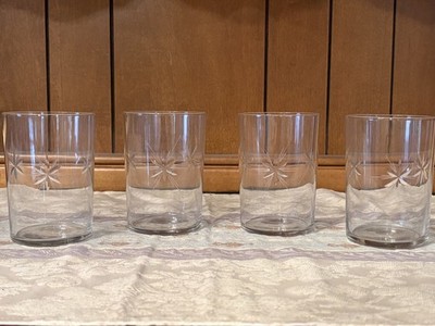 Set of 4 Mid Century Modern Star Etched Crystal Water Tumblers Drinking Glasses