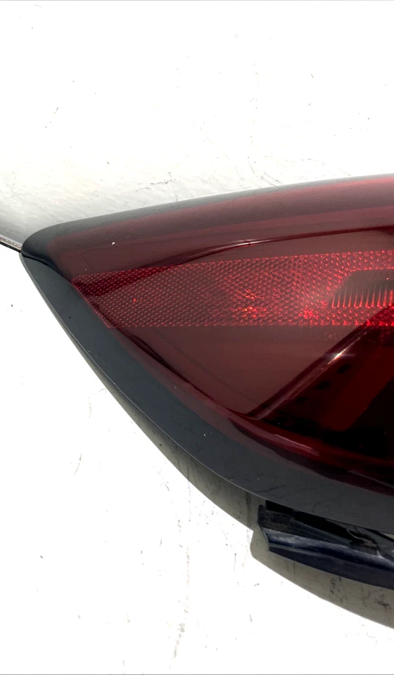 Nice! 2024 2025 Ford Escape LED Outer Tail Light Driver Left OEM 1679 - Image 2 of 4