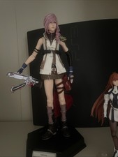 FINAL FANTASY XIII PLAY ARTS SHIN LIGHTNING A...