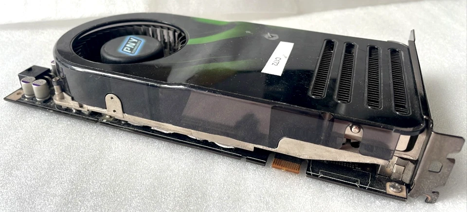 PNY Nvidia GeForce 8800GTS 640MB GDDR3 DVI x2 Video PCIE Graphics Card - Image 3 of 4