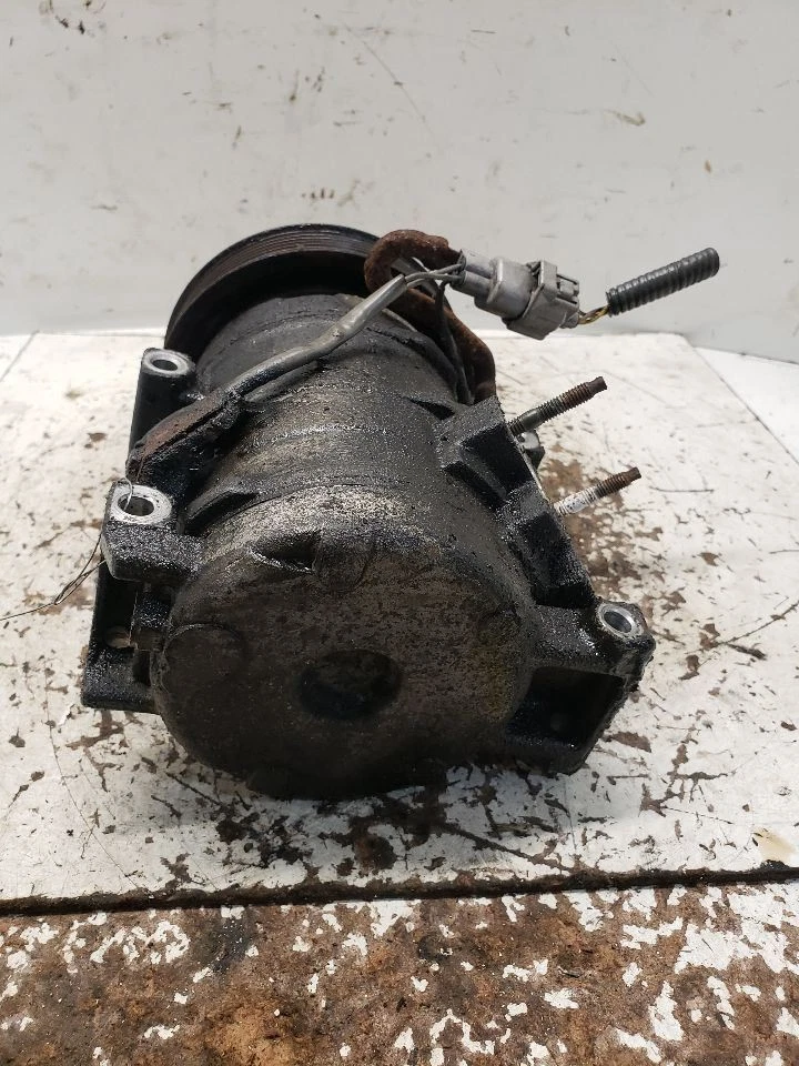 AC Compressor 4 Cylinder Fits 02-08 SOLARA 1418208 - Image 2 of 4