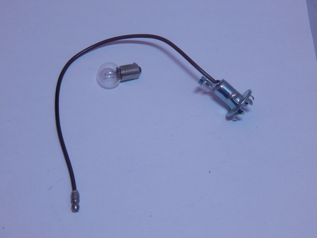 Smiths Speedo/Tacho Lucas Bulb Holder + BULB (12v 2w) Triumph BSA