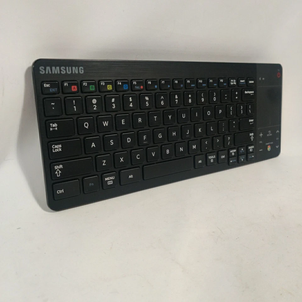 Samsung VG-KBD1000 Wireless Keyboard Tested Works Barley Used - Image 3 of 4