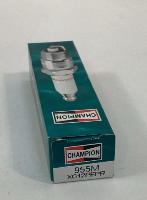 XC12PEPB 955M Champion Copper Marine Engine Spark Plug