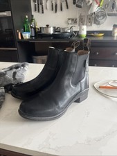 DUBLIN RIDING BOOST PERFECT CONDITION ONLY USED ONCE VERY COMFY!!