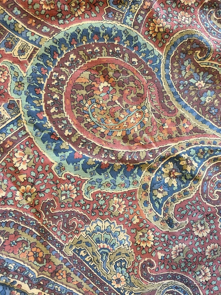 Funda de almohada Pottery Barn Gayle rojo azul cachemir algodón lino 26 pulgadas nueva con etiquetas nueva Foto 3 de 4