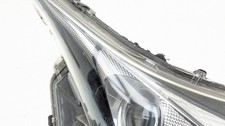 Faro Anteriore Destro DNA MOTORINFL-OEM-0089R – Cromato, Per Toyota Echo, Prius, Highlander (00-09) – Lampadina 9006