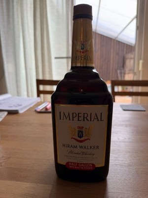 Imperial Hiram Walker Blended Whisky 1,89 Liter 70ziger Half Gallon 86 Proof USA
