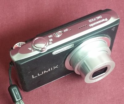 Panasonic Lumix DMC-FX33 8MP Digital Camera 3.6x4.0 Zoom 2GB SD