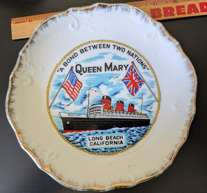 ~ circa 1970's ~ Queen Mary Long Beach ~ 8" Decorative Wall Plate ~~