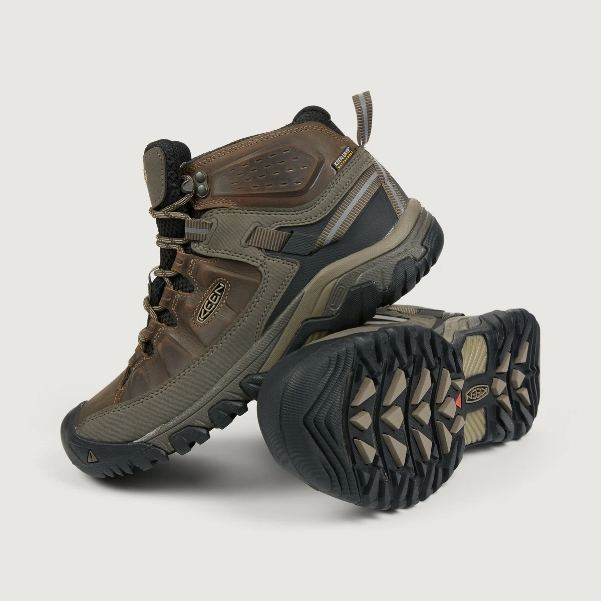 NEW Kathmandu Keen Targhee III Men s Mid Waterproof Hiking Boots