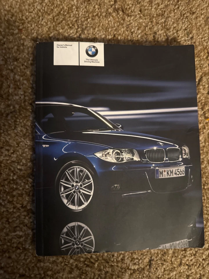 BMW 1 Series manual do proprietário 128i, 135i fabricante de equipamento original completo - Imagem 2 de 4