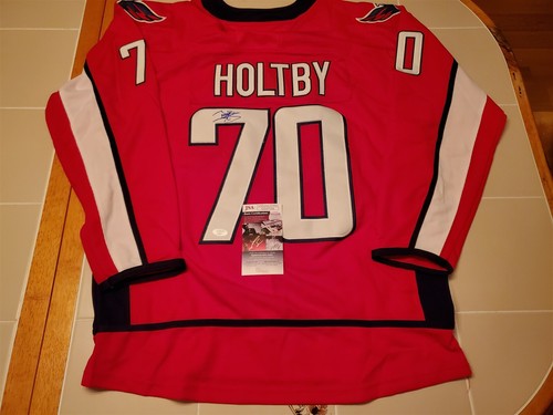 BRADEN HOLTBY signed CAPITALS custom 