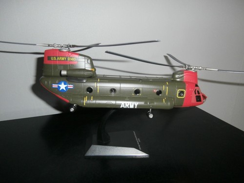 HELICOPTERE BOEING VERTOL CH-47A CHINOOK Echelle 1/72 - Imagen 6 de 9