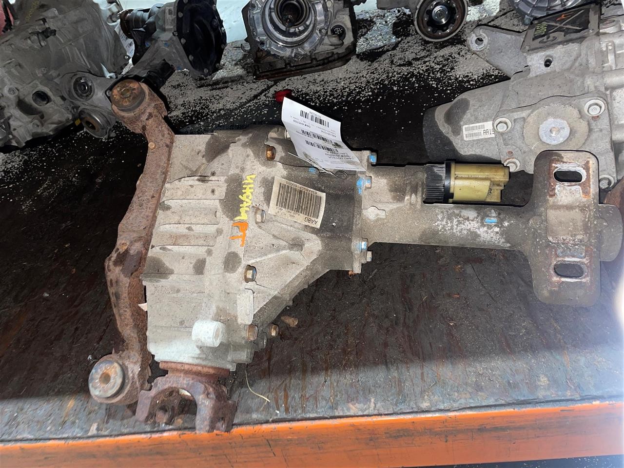 Used Differential Carrier Assembly fits: 2011 Gmc Sierra 1500 pickup Front Axle