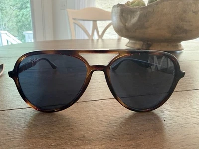 Authentic Ray-Ban RB4376 710/13 Havana Brown Aviator Sunglasses - Image 1 of 4