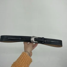 Vintage Dutyman Mens 40 Black Western Silver Buckle Black Leather Tooled Belt