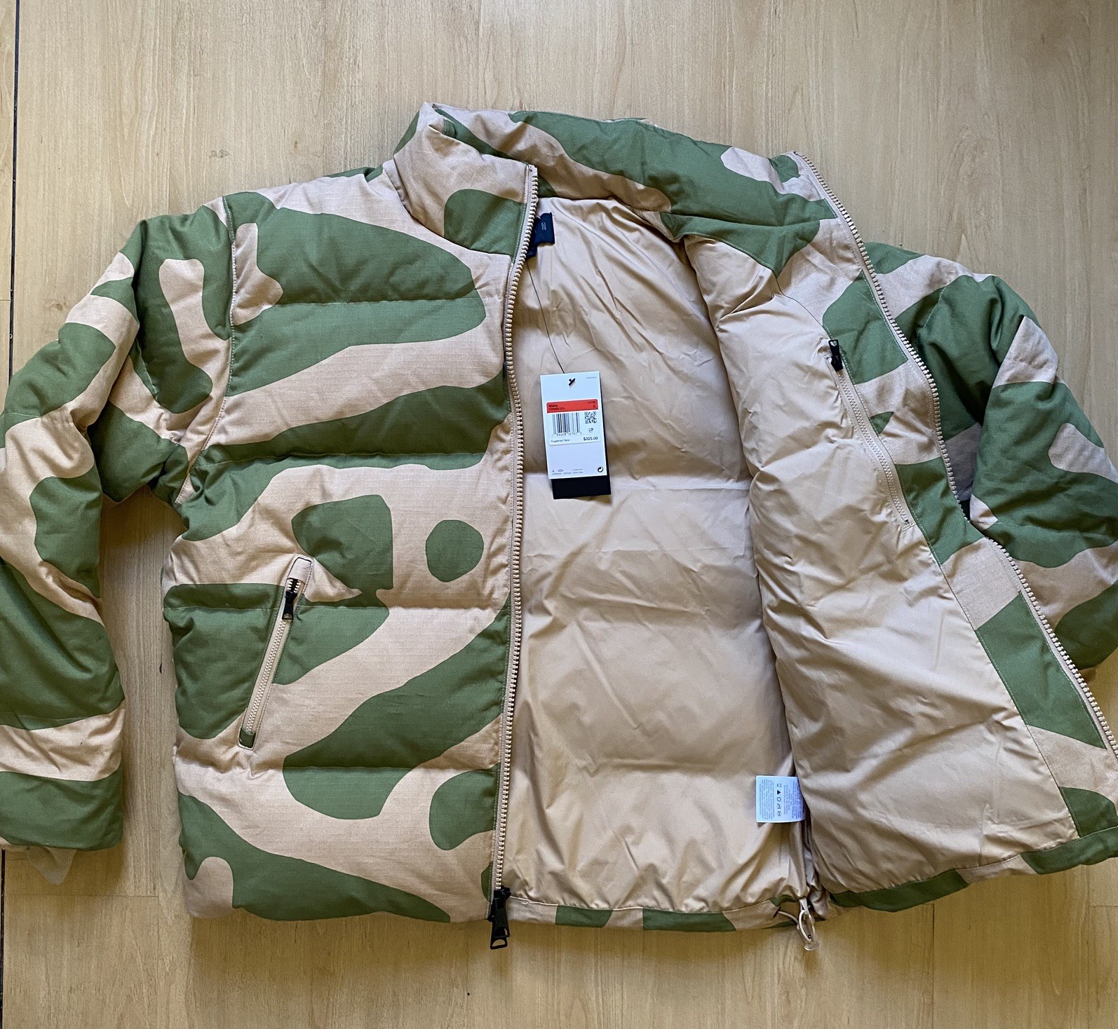 Nike Air Jordan "Green Camo" Heritage Down Puffer Jacket FB6988-200 Men's Size L thumbnail 4