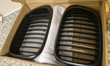 BMW 5 Series F10 F11 Black Kidney Grilles Pair Front Grill Gloss Black