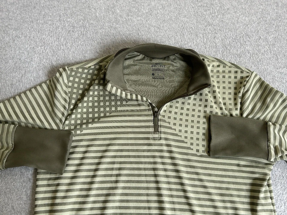 Рубашка женская Nike средняя зеленая для гольфа УФ Ace Dri Fit 1/4 пуловер на молнии в полоску - Изображение 2 из 4