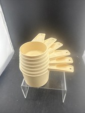 VTG Set of 6 Tupperware Measuring Cups Almond Beige Stackable Complete Excellent
