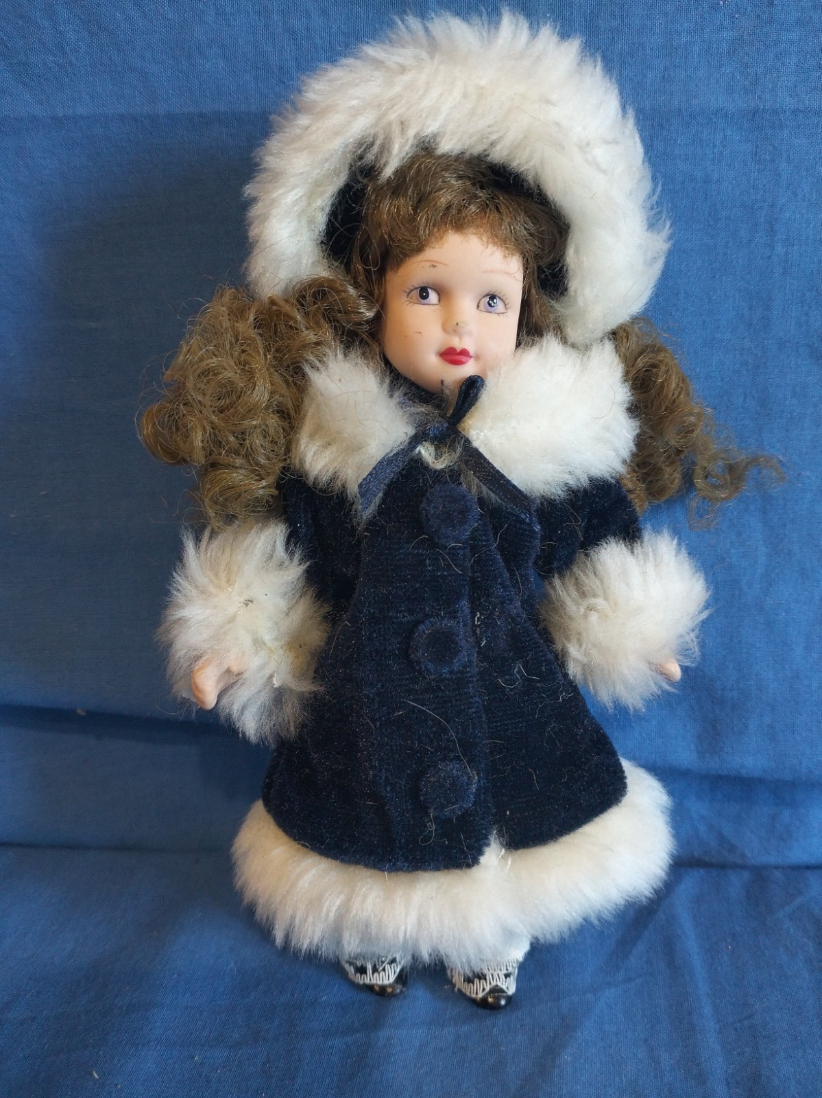 Doll House Bambola Porcellana Da Collezione Anni 90 XX Secolo