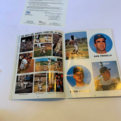 1969 NY Mets World Series Champs Team Signed Yearbook Nolan Ryan Tom Seaver JSA - Picture 7 of 9