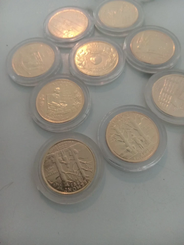 Lot Of 10 Vintage 2001-D  24 KARAT GOLD PLATED STATE QUARTERS Rare Bin#1a - Image 3 of 4