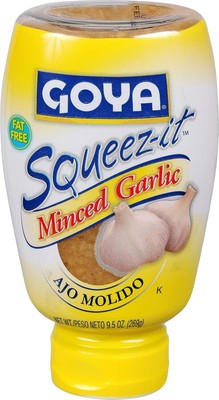 Goya Foods Minced Garlic, Squeezed, 9.5 oz / Ajo picado, exprimido