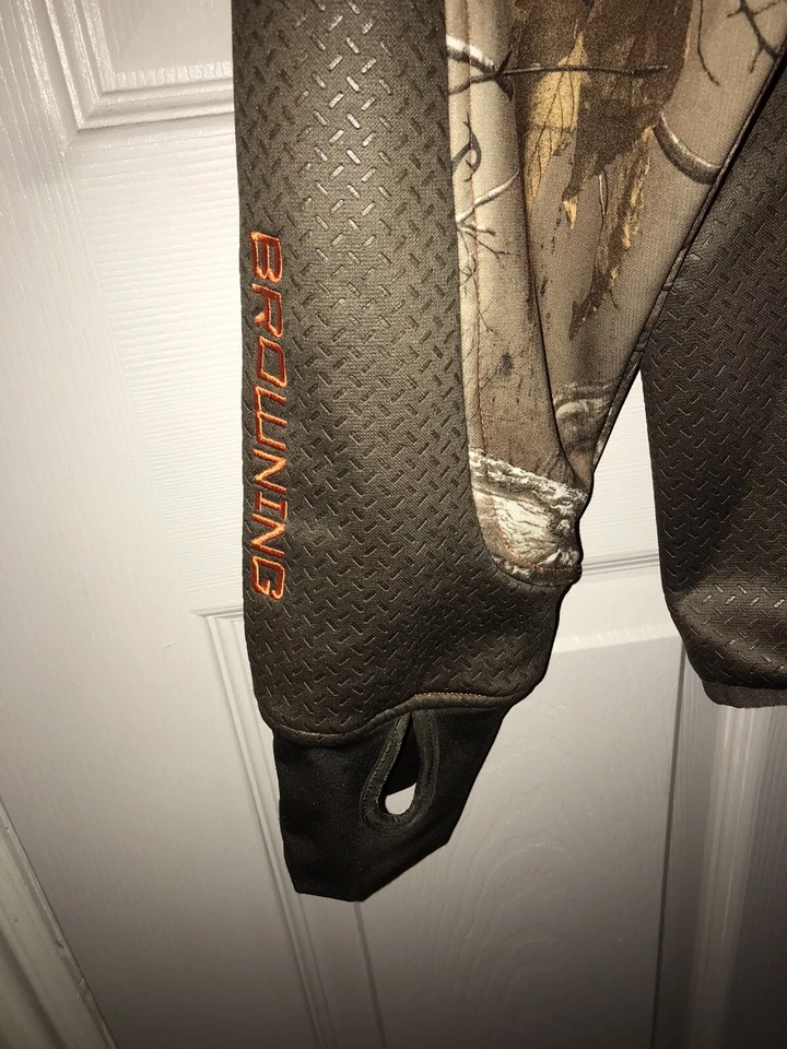 Browning Hells Canyon Performance FLC 1/4 Zip Top Size Large NWT Camo - Image 2 of 4