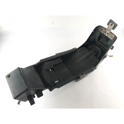 Kawasaki ZX9-R ZX900B [1996] - Carénage intérieur arrière de la