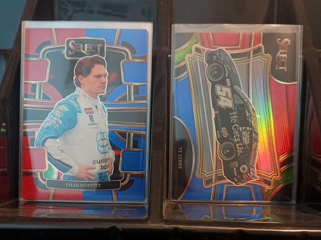 2024 SELECT RACING RETAIL RED/BLUE /249 YOU PICK!