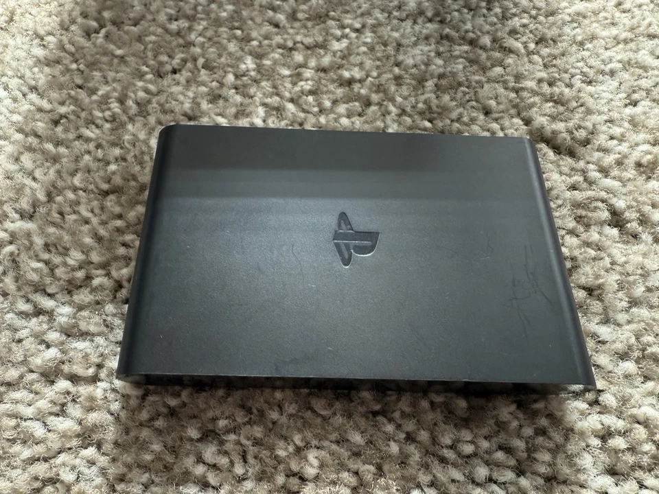 Sony PlayStation TV PS Vita - Tarjeta de memoria de 64 GB, HDMI, cables de alimentación, folletos en caja original Foto 3 de 4