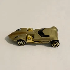 Hot Wheels Package Pull ∞ 2022 F•A•O Schwarz Gold Edition ∞ Twin Mill
