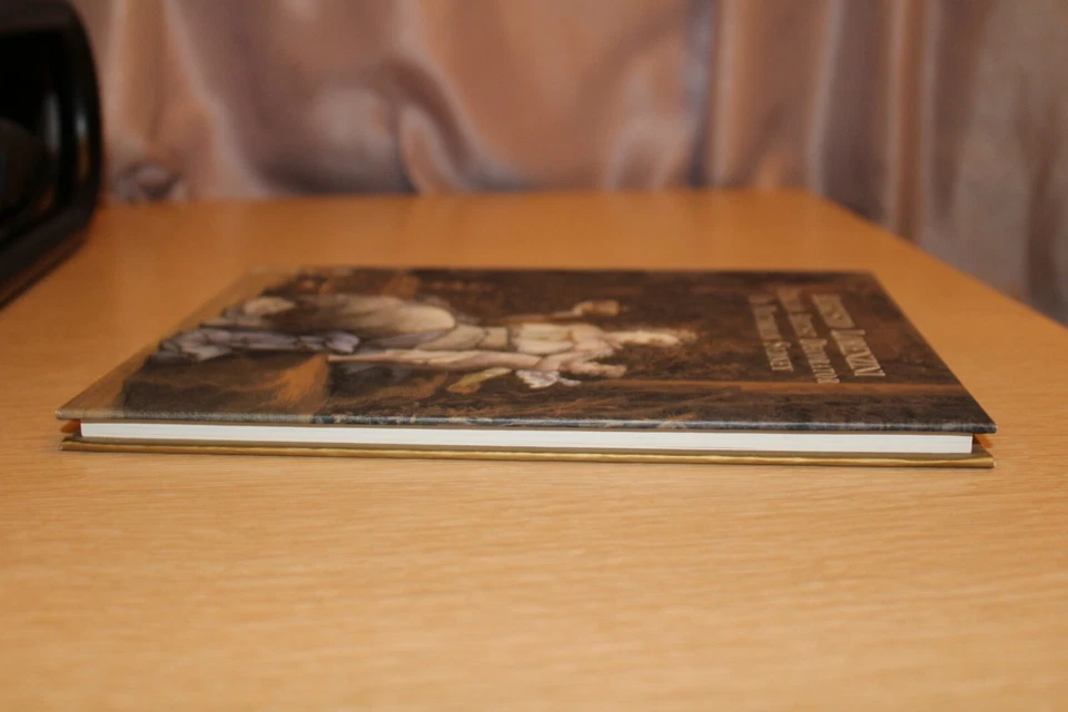 Augusto Lorenzini: Italian Artist Decorator in Victorian Sydney Hardcover  - Image 4 of 4