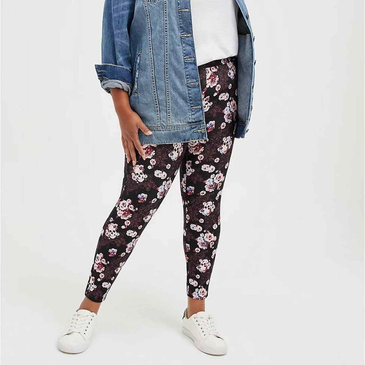 NWT Torrid Pixie Pant Luxe Ponte Floral Skull Black 3R