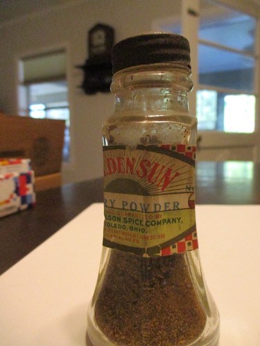 Bottiglia di spezie pubblicitaria vintage Golden Sun Curry Powder Toledo 1906 Woolson Spice - Foto 2 di 6