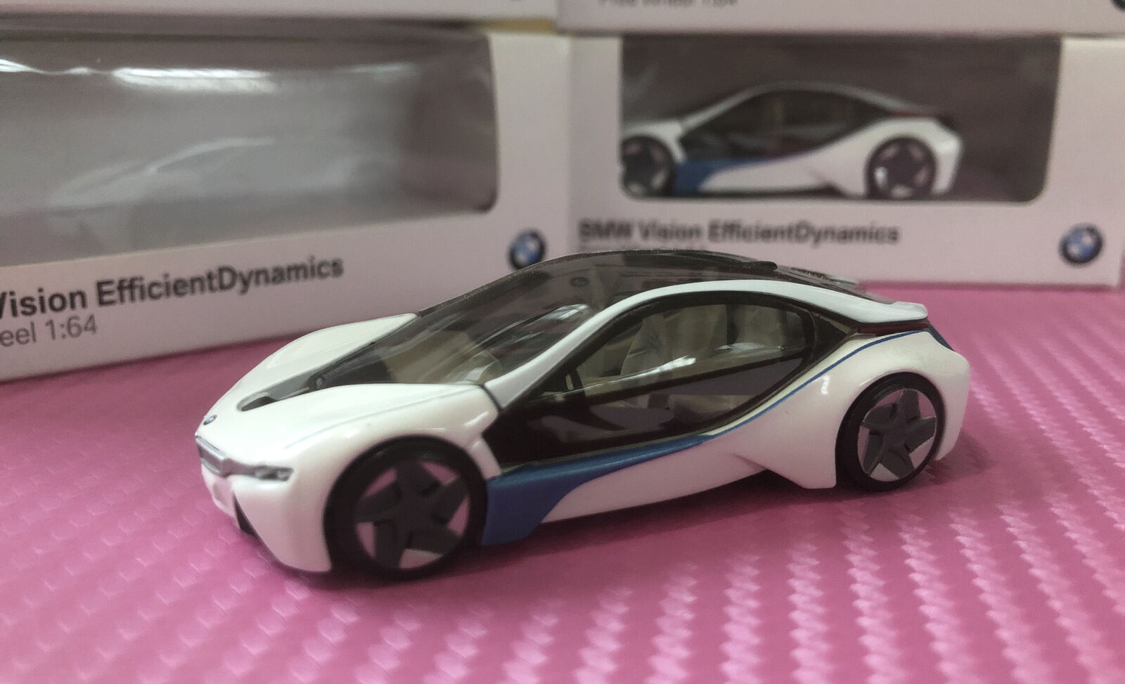 1/64 Dealer Edition Diecast Car Model BMW Vision Efficient Dynamics Concept cars |