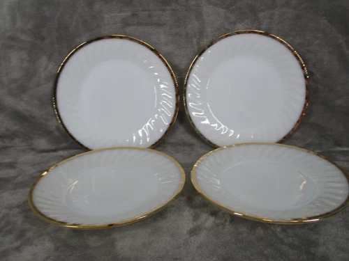 Fire King Dinner Plate Set Milk Glass Gold Trim Anchor Hocking 9" Diameter 4 Pc