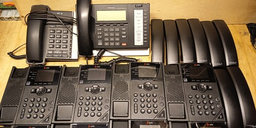 Poly com VVX 250 VoIP Phones Desktop Business Phones Joblot x11 +2 Other - Photo 2/11