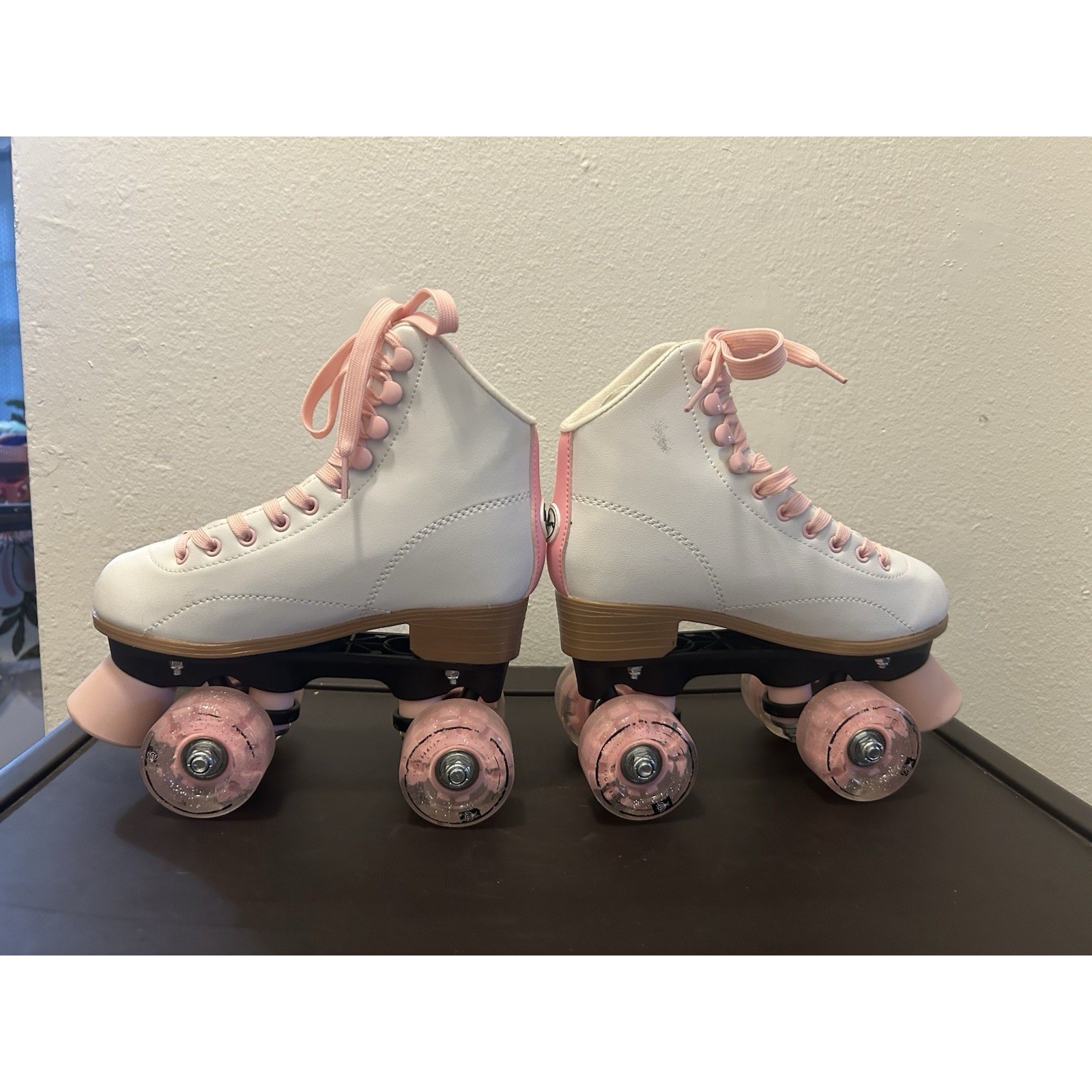 & Epic Light Up Skates Limited Edition Size 3