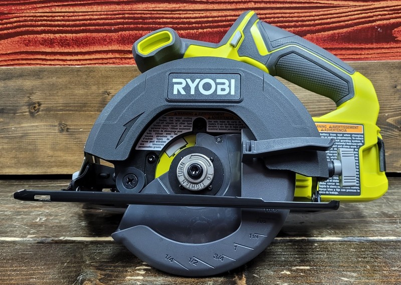 Ryobi ONE+ 18V 5-1/2in Circular Saw (PCL500) TOOL ONLY